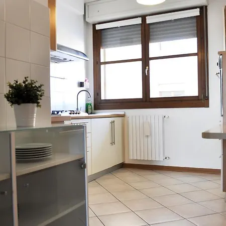 Decumana Apartment Bologna